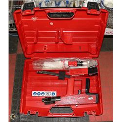HILTI DX450 SEMI AUTOMATIC HEAVY DUTY POWDER