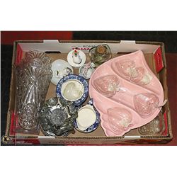 LARGE FLAT W/ COLLECTIBLES & HOUSEHOLD