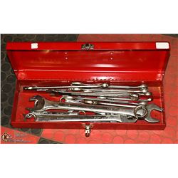 BEACH TOOL BOX FULL OF TOOLS