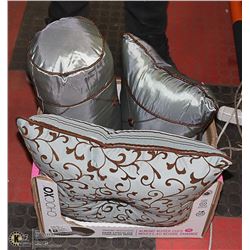 LOT OF 3 SHOWHOME DECORATIVE PILLOWS