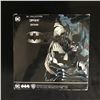 Image 2 : DC Collection by Jim Lee BATMAN Statue GameStop Exclusive