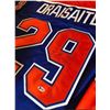 Image 2 : LEON DRAISAITL OILERS JERSEY (BECKETT COA)