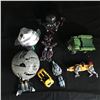 Image 1 : TOY FIGURES/ VEHICLES LOT