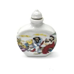 Exquisite Chinese Porcelain Hand-Made "The Eight Immortals" Snuff Bottle With Reign Mark