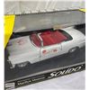 Image 2 : 1:21 Scale Diecast 1955 Cadiliac Marylin Monroe in Box