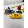 Image 2 : Lot of 4 Vintage Plastic Toys