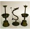 Image 3 : A MISCELLANEOUS GROUP OF DECORATIVE ITE