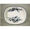 Image 2 : A BLUE AND WHITE PORCELAIN CIRCULAR COV