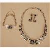 Image 2 : A TIFFANY AND CO. STERLING SILVER FEATH