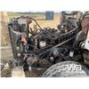 Image 9 : 2008 PETERBILT 367 TRI-DRIVE SLEEPER TRUCK