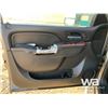 Image 13 : 2014 GMC 3500 SIERRA CREW CAB FLAT DECK PICKUP