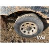 Image 18 : 2014 GMC 3500 SIERRA CREW CAB FLAT DECK PICKUP