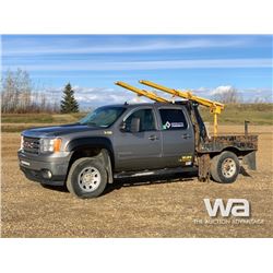 2014 GMC 3500 SIERRA CREW CAB FLAT DECK PICKUP