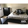Image 11 : 2000 TRAVCO 12 X 60 FT. SLEEPER/WASH UNIT