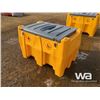 Image 1 : 480 LITRE PORTABLE POLY FUEL TANK