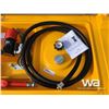 Image 9 : 480 LITRE PORTABLE POLY FUEL TANK