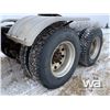 Image 23 : 2015 VOLVO VLN64LT T/A SLEEPER TRUCK TRACTOR