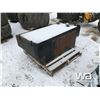 Image 2 : SQUARE STEEL FUEL TANK