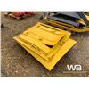 Image 3 : KOMATSU EXCAVATOR SIDE PANELS