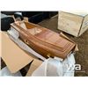 Image 1 : LIGHT BROWN CASKET
