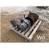 Image 2 : BRADEN HYDRAULIC WINCH