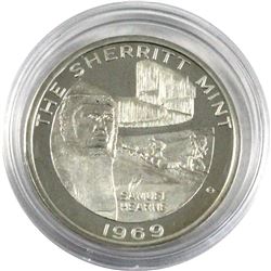 Vintage 1969 Sterling Silver Medallion commemorating Samuel Hearne, the first overland exposition to