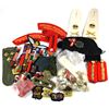 Image 1 : Estate lot of military Badges and buttons.