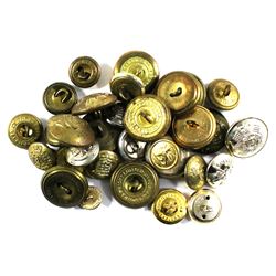 32x Military Buttons. 30pcs