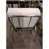 Image 2 : SINGLE WHITE METAL FRAMED CHAIR
