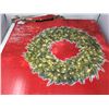 Image 1 : 30in LED Pre-Lit Wreath