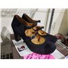 Image 2 : CHIE MIHARA LEILA SUEDE 60MM HEEL SIZE 37 RETAIL $410