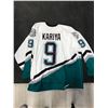 Image 2 : PAUL KARIYA SIGNED ANAHEIM DUCKS GAME JERSEY. INDUCTED INTO THE HOCKEY HALL OF FAME IN 2017.