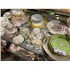 Image 2 : SHELF LOT OF MISC. CHINA AND COLLECTABLES