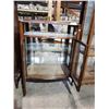 Image 2 : CHINA CABINET