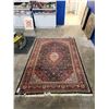 Image 2 : AREA RUG 71" X 111"