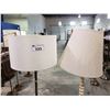 Image 2 : 2 FLOOR LAMPS