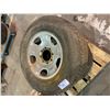 Image 2 : 4 TIRES ON RIMS 275 70R18