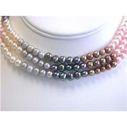 1149 Pearl Necklace