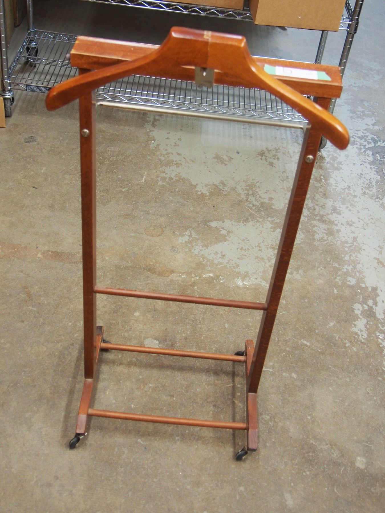 Wooden Suit Rack and Clothes Holder 33