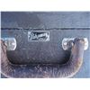 Image 5 : 3 Vintage Suitcases