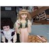 Image 4 : 4 Doll Figurines