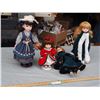 Image 1 : 4 Doll Figurines