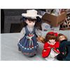 Image 2 : 4 Doll Figurines