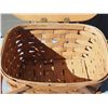 Image 3 : Wooden Picnic Basket