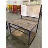 Image 1 : 48X40X66 STEEL INSPECTION TABLE ON CASTERS