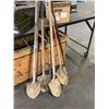 Image 1 : Lot of 6 Shovels and Rakes
