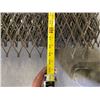 Image 3 : Lot of 100" x 50" Steel Grate Material