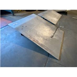 HEAVY DUTY ALUMINUM DOCK PLATE