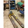 Image 1 : PALLET JACK