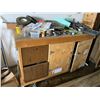 Image 1 : WORK BENCH ON WHEELS WITH CONTENTS